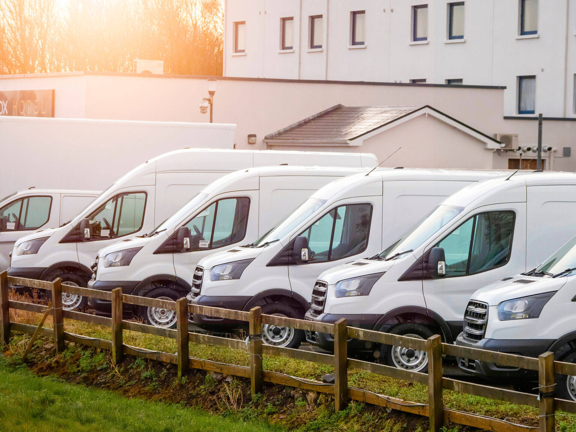 Commercial Fleet Towing: What Business Owners Need to Know