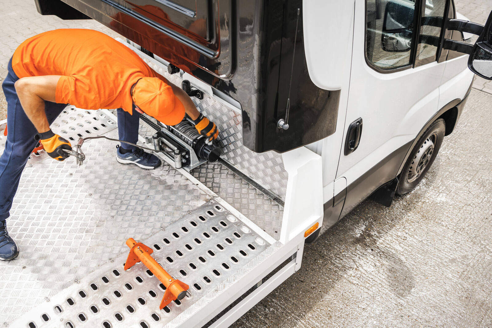 Recovery & Winch-Out Services
